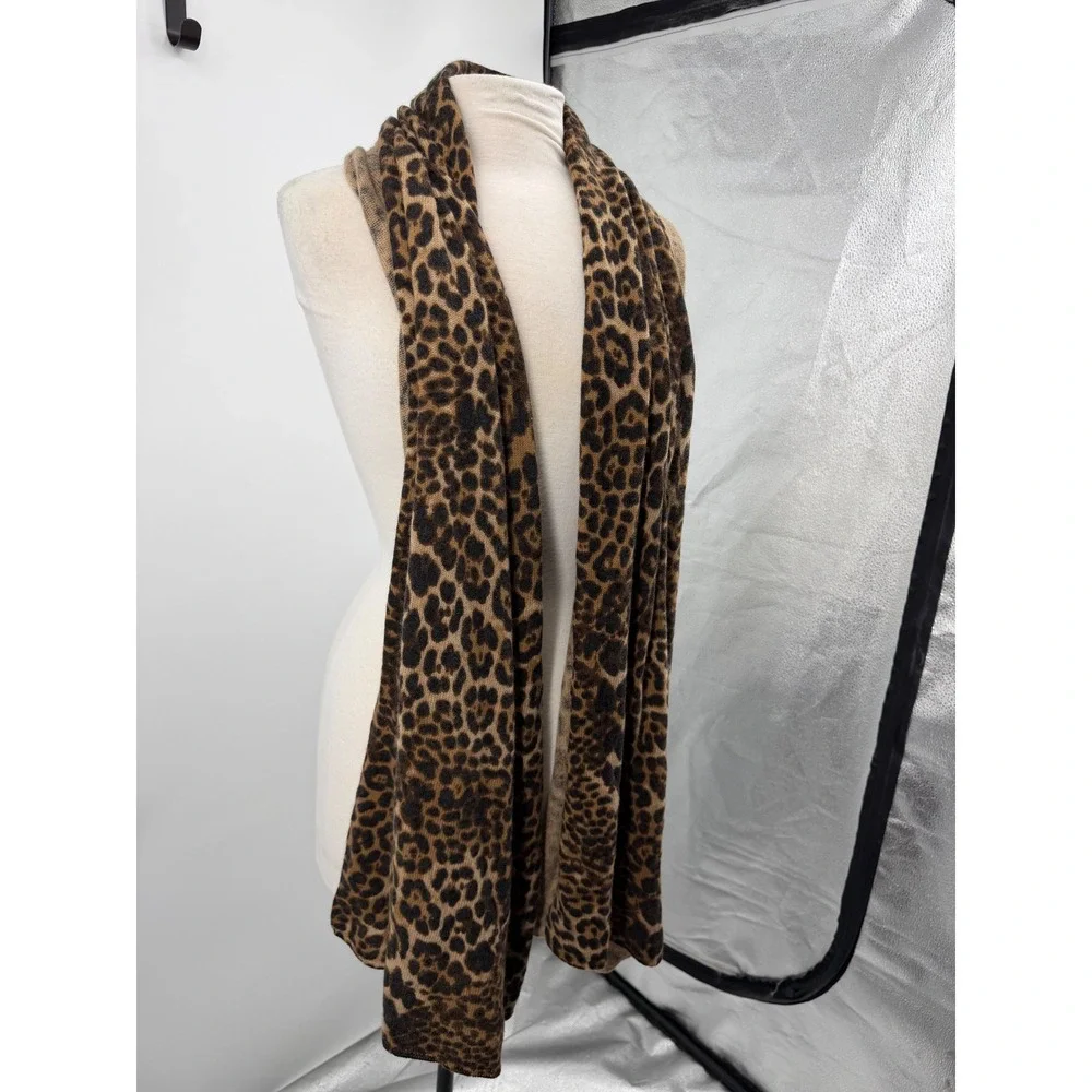 Amicale Leopard Print Scarf Women OS Brown 100% Cashmere Knit Wrap Luxury